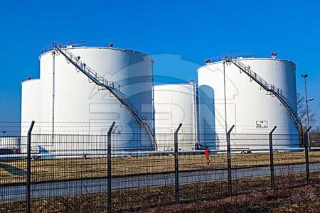 How to do a good job in the maintenance of metal oil tanks