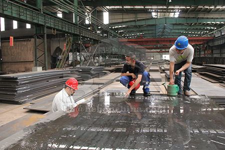 What is alloy structural steel 15CrMoR boiler plate
