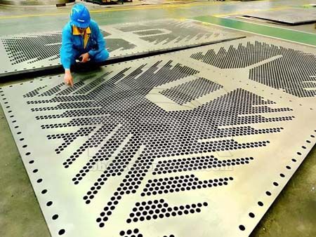 Tube sheet and expansion joint matching design