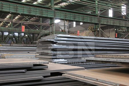 What is the thickness of SM570 steel plate