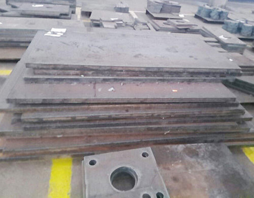 NM400 wear plate spot cutting