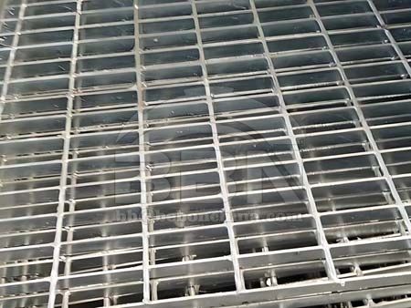 The special mission of steel grating in the chemical industry