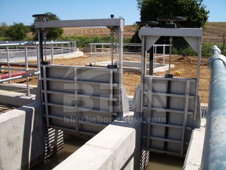 The role of sluice gate / penstock