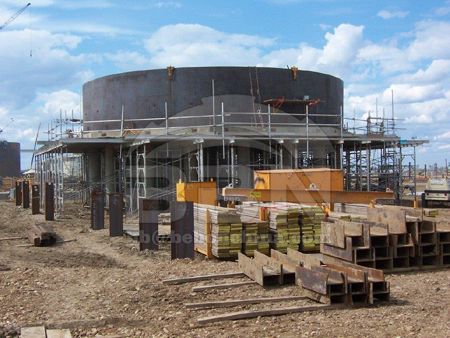 Types of metal oil storage tanks