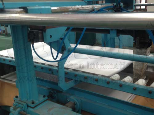 The workshop of the stainless steel decoiler machine