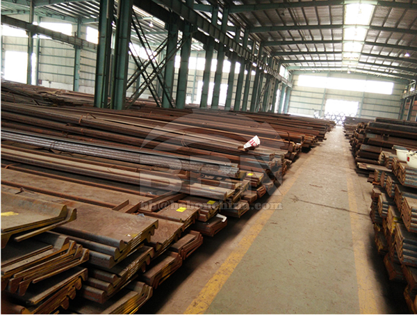 4500 tons shipbuilding material Bulb flat and angle bar from Colombo Dockyard PLC in 2012.