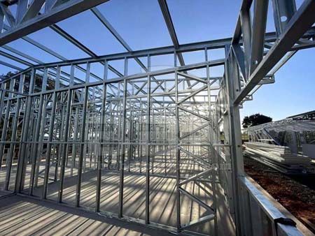 Customized steel-structure logistics warehouses